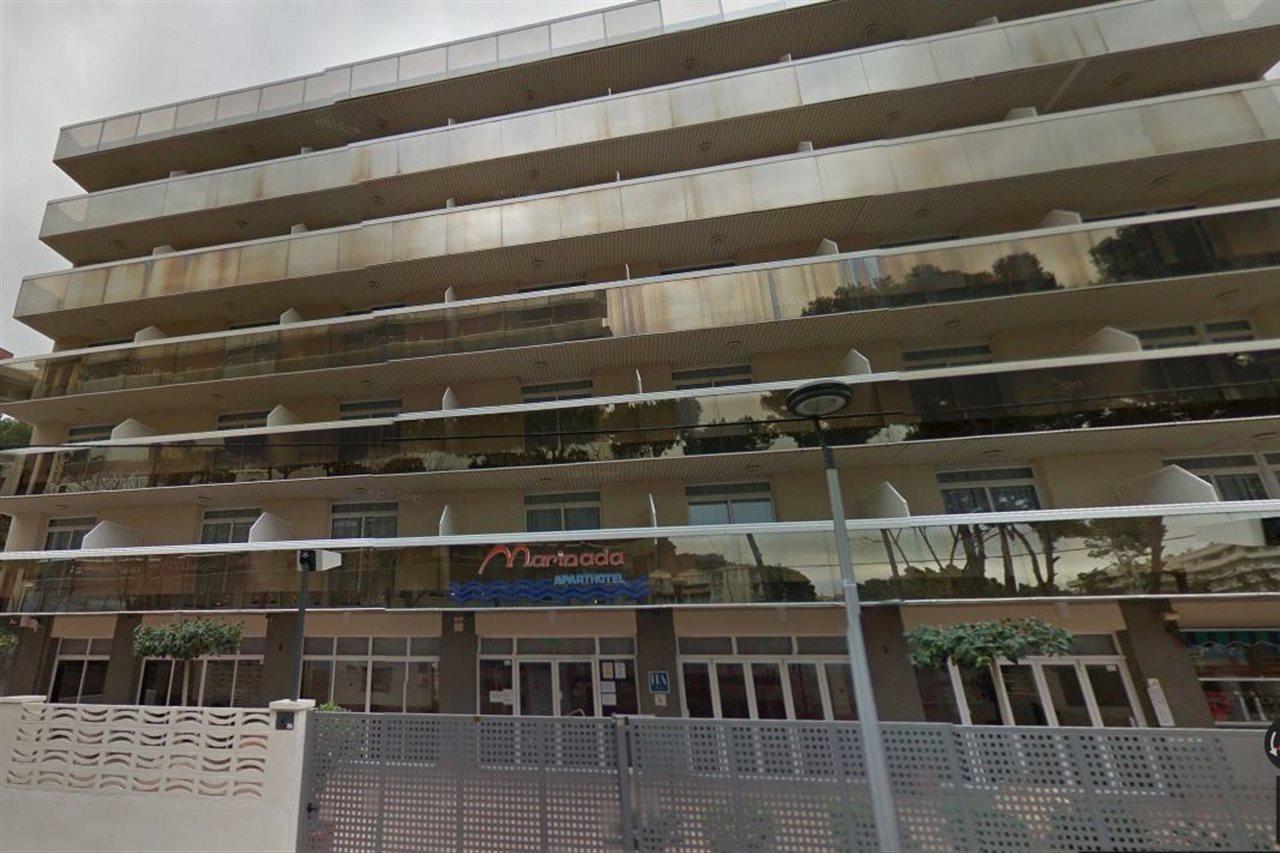 Hotel Marinada Salou Bagian luar foto